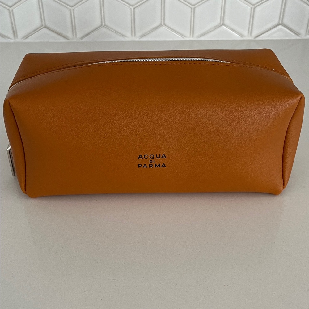 ACQUA DI PARMA x AIR CANADA Business Class Amenity Branded Bag Travel Unisex